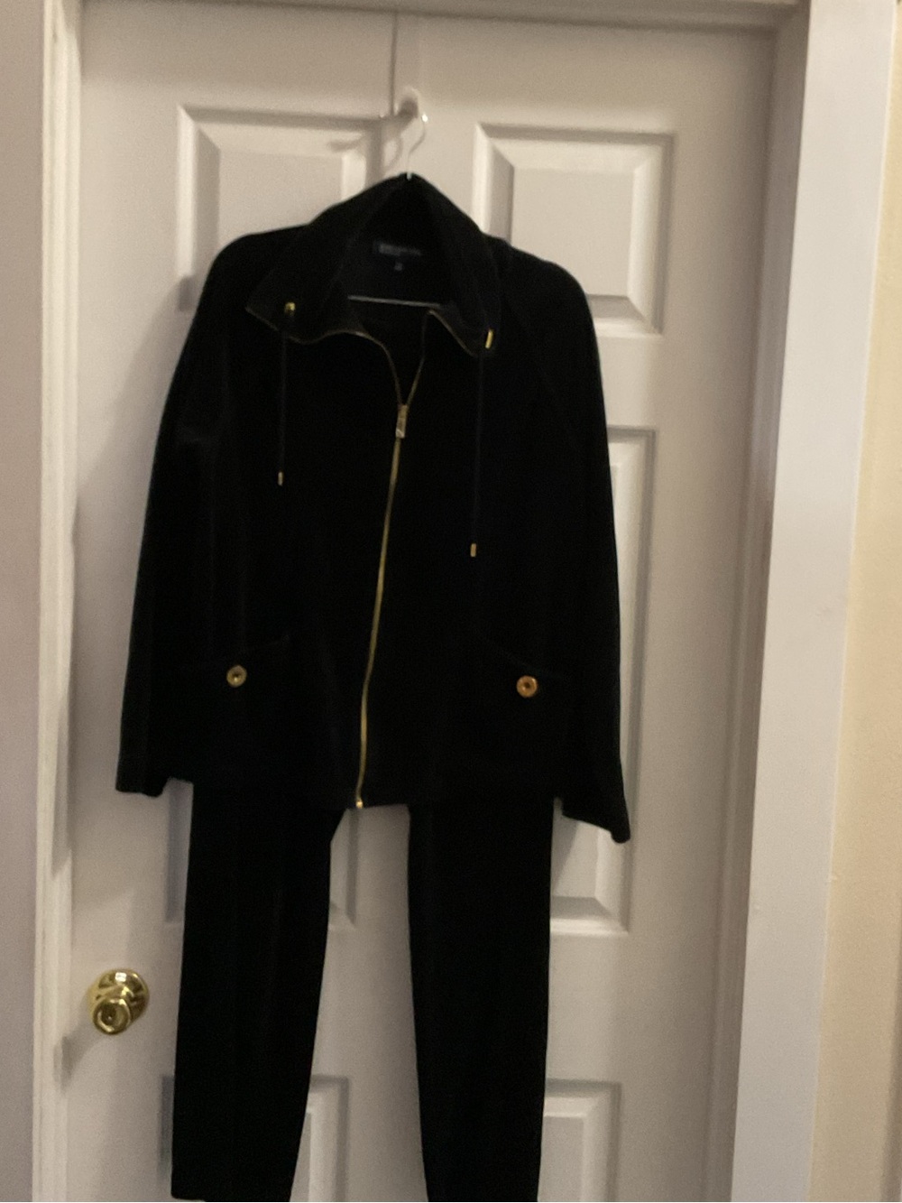 Jones New York black velour dressy athletic pants set